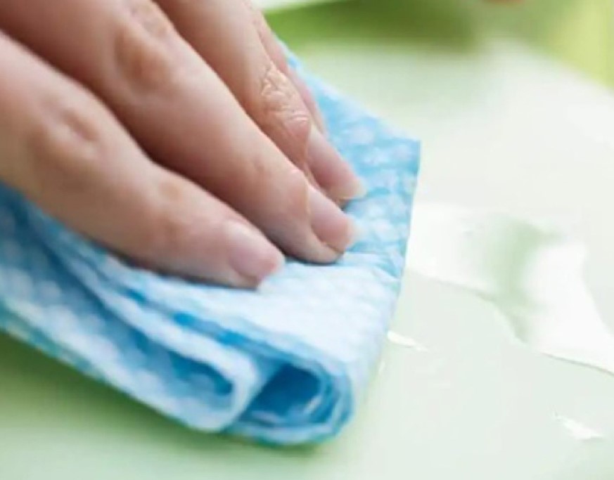 Cách tẩy keo dán ống nhựa dễ không tưởng