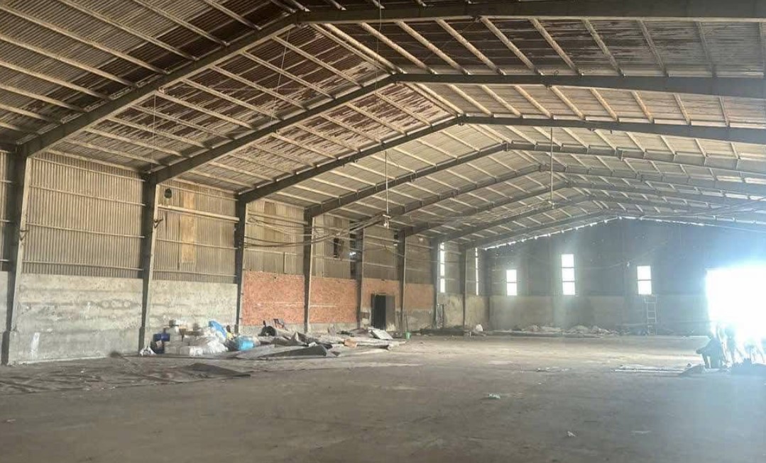 Giữ nhà xưởng luôn sạch đẹp với dịch vụ vệ sinh chuyên nghiệp tại Vĩnh Long