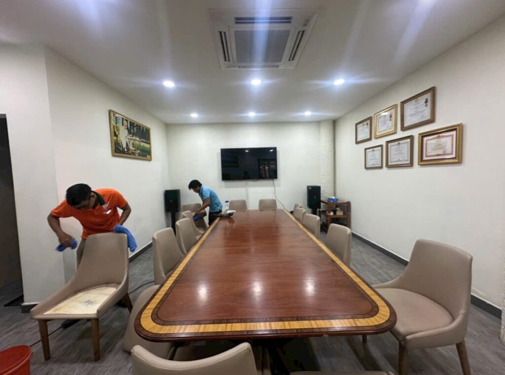 công việc tạp vụ văn phòng là làm gì